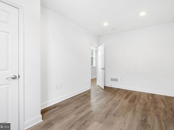 1728 Scattergood Street, Philadelphia PA 19124