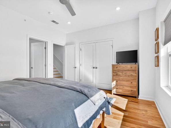 7019 Pipers Glen Way, Philadelphia PA 19119