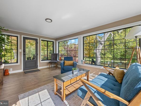 421 Parkview Drive, Wynnewood PA 19096