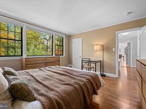 421 Parkview Drive, Wynnewood PA 19096