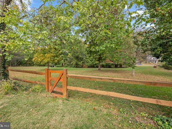 421 Parkview Drive, Wynnewood PA 19096