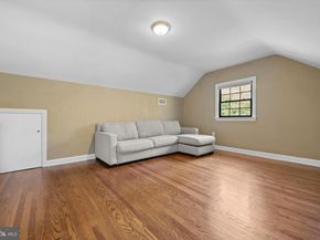 421 Parkview Drive, Wynnewood PA 19096