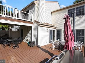 8 Barrel Stave Circle, Horsham PA 19044