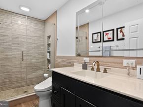 8 Barrel Stave Circle, Horsham PA 19044