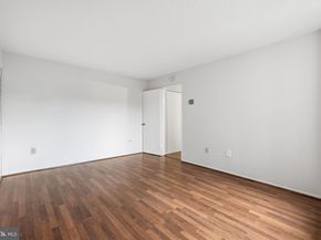 4600 S Four Mile Run Drive 321, Arlington VA 22204