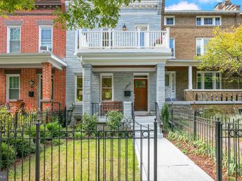 3806 4TH Street NW