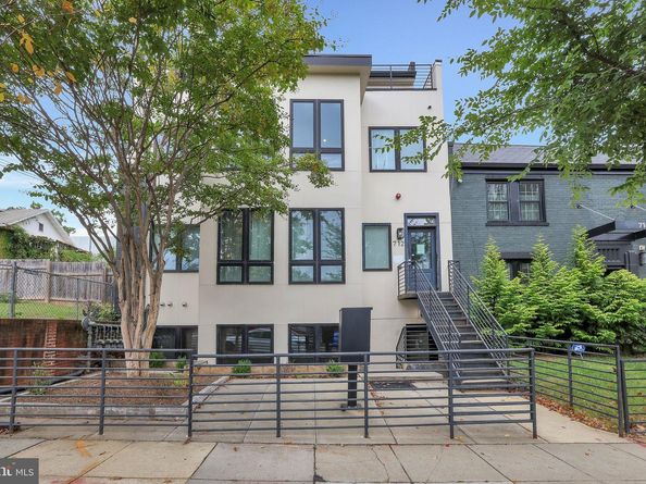 712 Kearny Street NE 5, Washington DC 20017