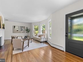 6353 Crosswoods Drive, Falls Church VA 22044