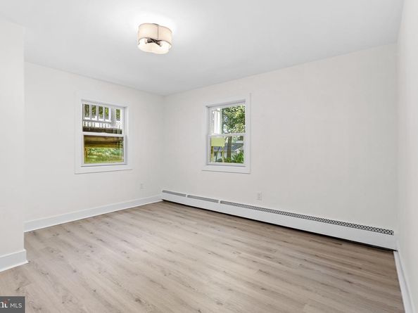 6353 Crosswoods Drive, Falls Church VA 22044