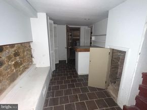 222 Monroe Street, Philadelphia PA 19147