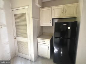 222 Monroe Street, Philadelphia PA 19147