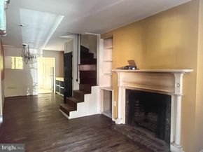 222 Monroe Street, Philadelphia PA 19147