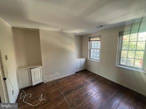 222 Monroe Street, Philadelphia PA 19147