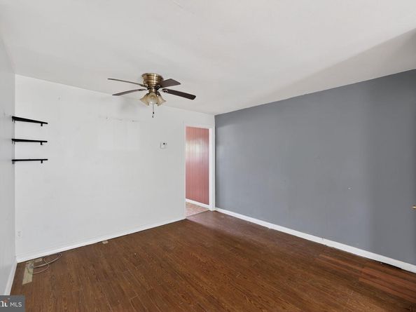 539 Pershing, Collingdale PA 19023
