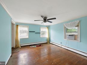 539 Pershing, Collingdale PA 19023