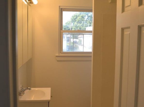 1664 Easton Road, Willow Grove PA 19090