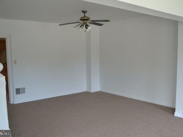 1664 Easton Road, Willow Grove PA 19090