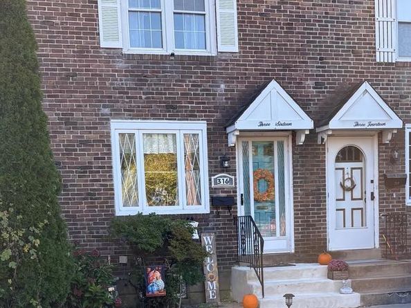 316 Westmont Drive, Collingdale PA 19023