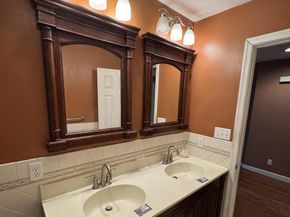 204 Lenape Avenue, Elkins Park PA 19027