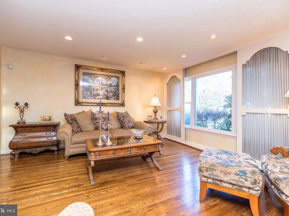 1212 Duncan Drive, Dresher PA 19025