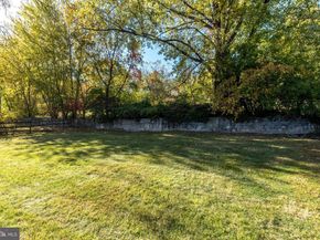 1212 Duncan Drive, Dresher PA 19025