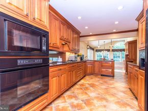 1212 Duncan Drive, Dresher PA 19025