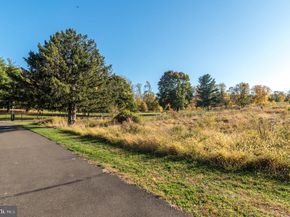 1212 Duncan Drive, Dresher PA 19025