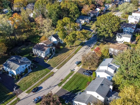 1212 Duncan Drive, Dresher PA 19025