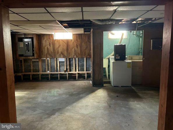 2506 State Road, Croydon PA 19021