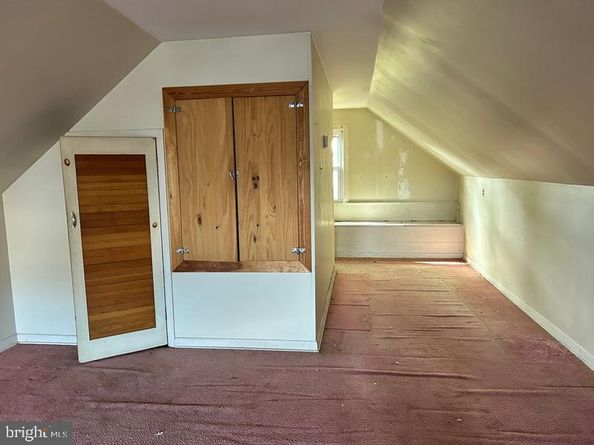 2506 State Road, Croydon PA 19021