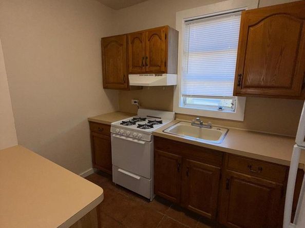 5823 Akron Street, Philadelphia PA 19149