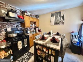 5823 Akron Street, Philadelphia PA 19149