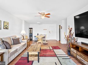 100 West Avenue 301, Jenkintown PA 19046