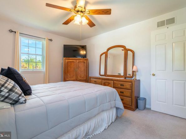 1674 N Wales Road, Blue Bell PA 19422
