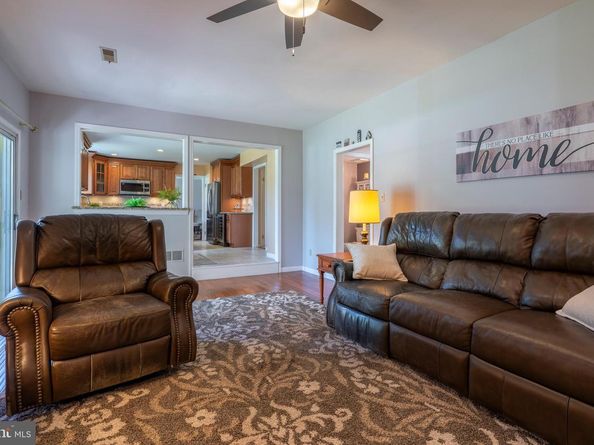 1674 N Wales Road, Blue Bell PA 19422
