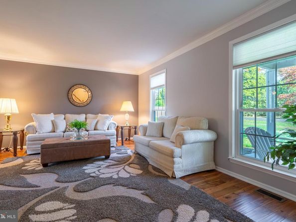 1674 N Wales Road, Blue Bell PA 19422