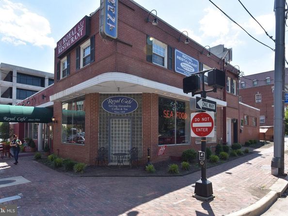 625 Slaters Lane 401, Alexandria VA 22314