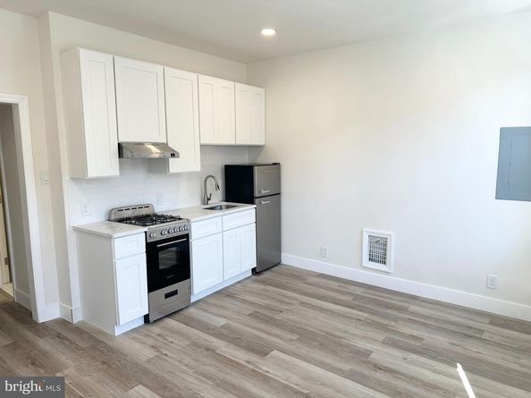 1532 S 2nd Street, Philadelphia PA 19147