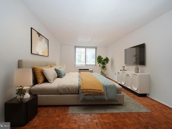 1919 Chestnut Street 904, Philadelphia PA 19103