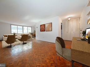 1919 Chestnut Street 904, Philadelphia PA 19103