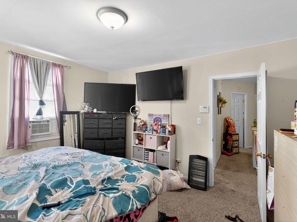 1947 Penfield Street, Philadelphia PA 19138