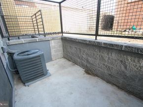 755 N Capitol Street, Philadelphia PA 19130