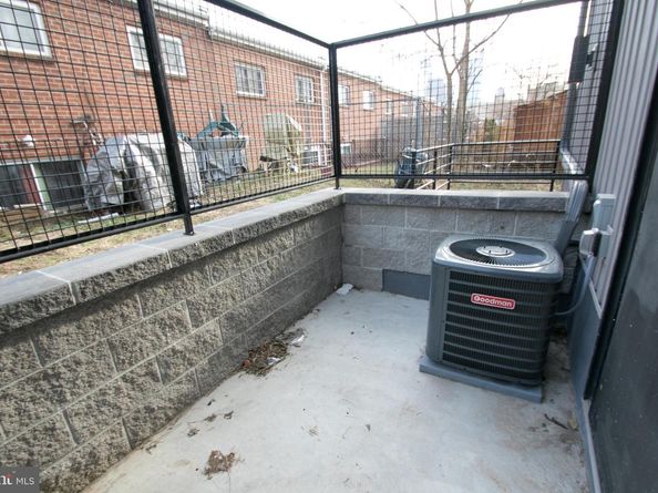 755 N Capitol Street, Philadelphia PA 19130