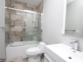 755 N Capitol Street, Philadelphia PA 19130