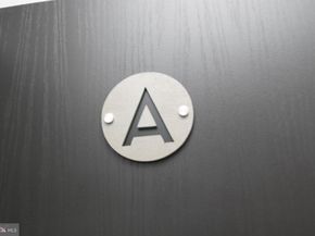 755 N Capitol Street, Philadelphia PA 19130