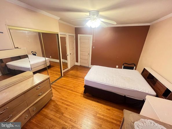 5821 Warrington Avenue, Philadelphia PA 19143