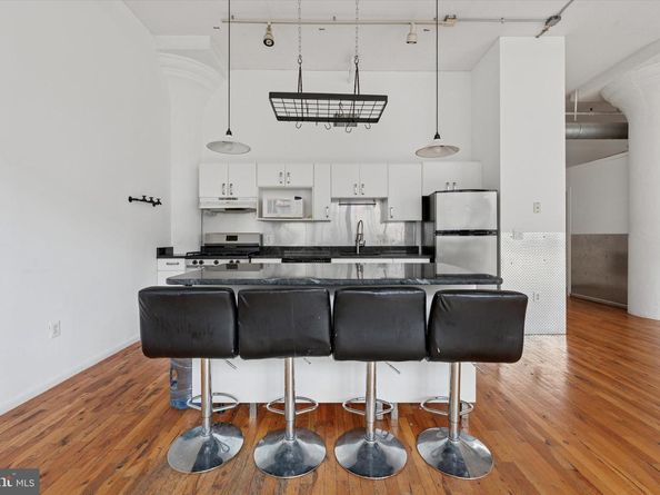 314 N 12TH Street 204, Philadelphia PA 19107