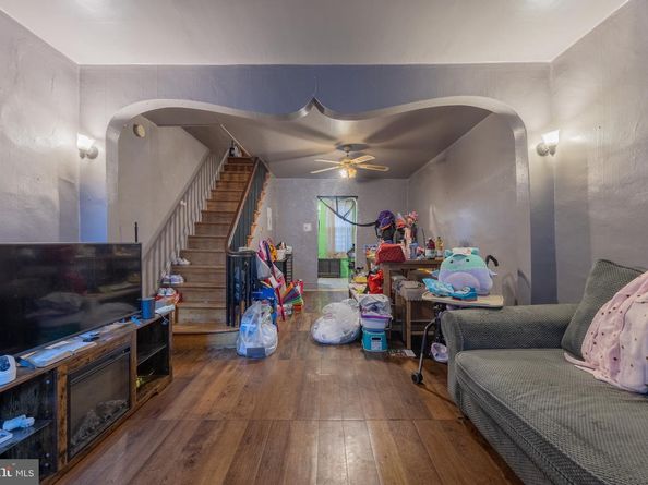 2013 Newcomb Street, Philadelphia PA 19140