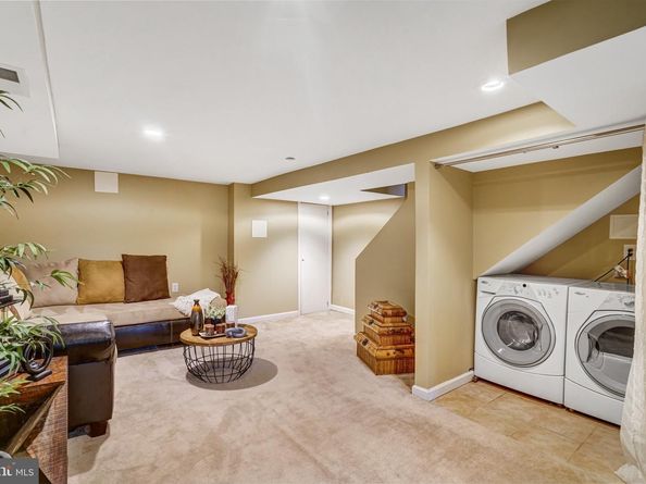 523 Duncan Avenue, Alexandria VA 22301