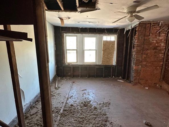 5700 W Oxford Street, Philadelphia PA 19131